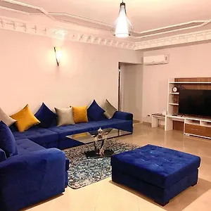 Anfa 92 - Large And Comfy 2 Bedrooms. Sunny, Well Located With Great Views. Casablanca