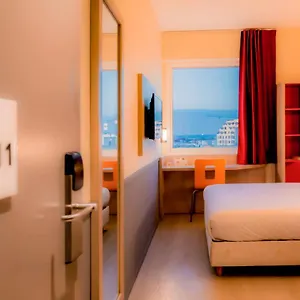 2* Hotel Premiere Classe Centre